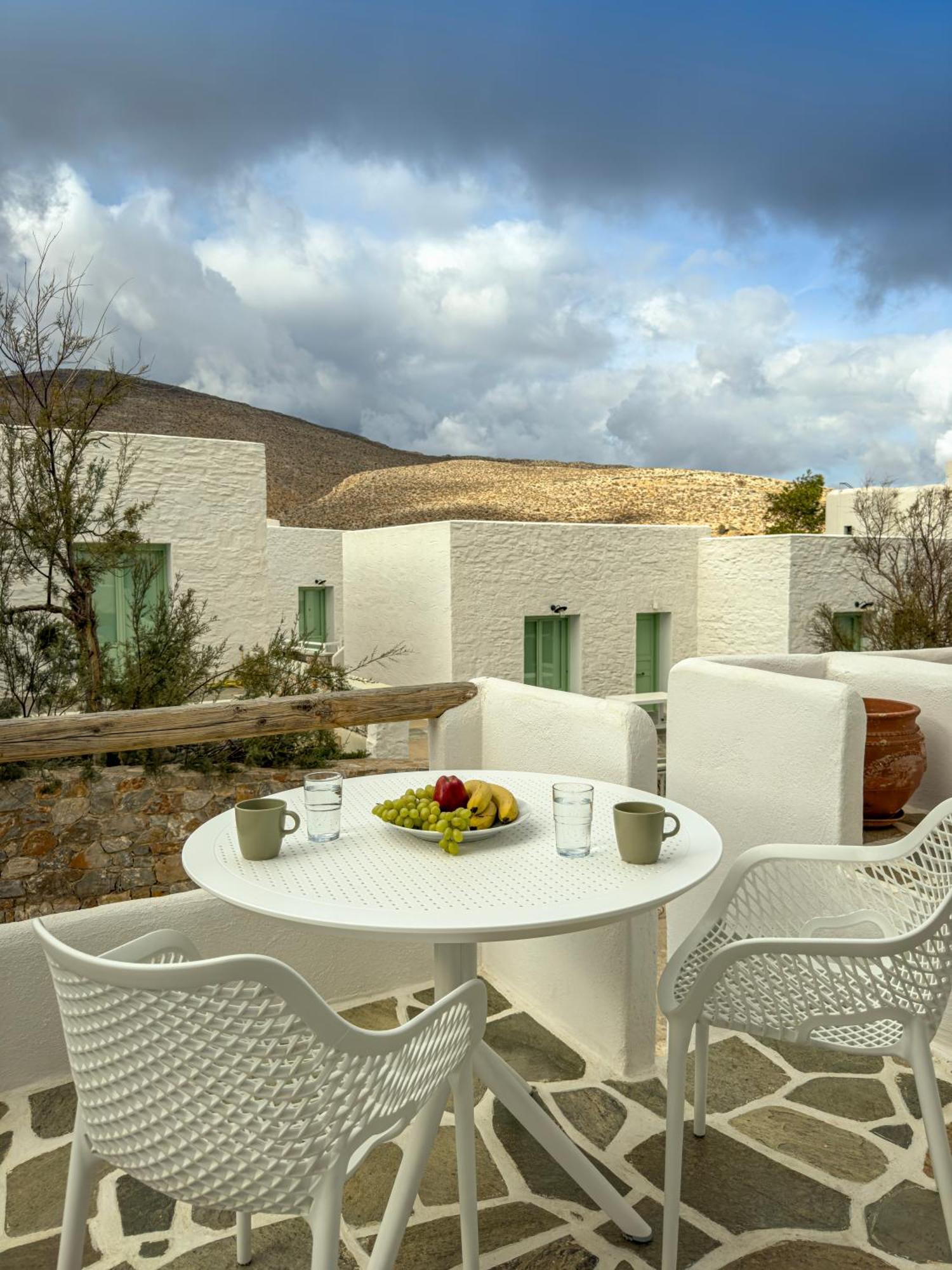 Aneton Residences Folegandros Karavostasis  Exterior foto